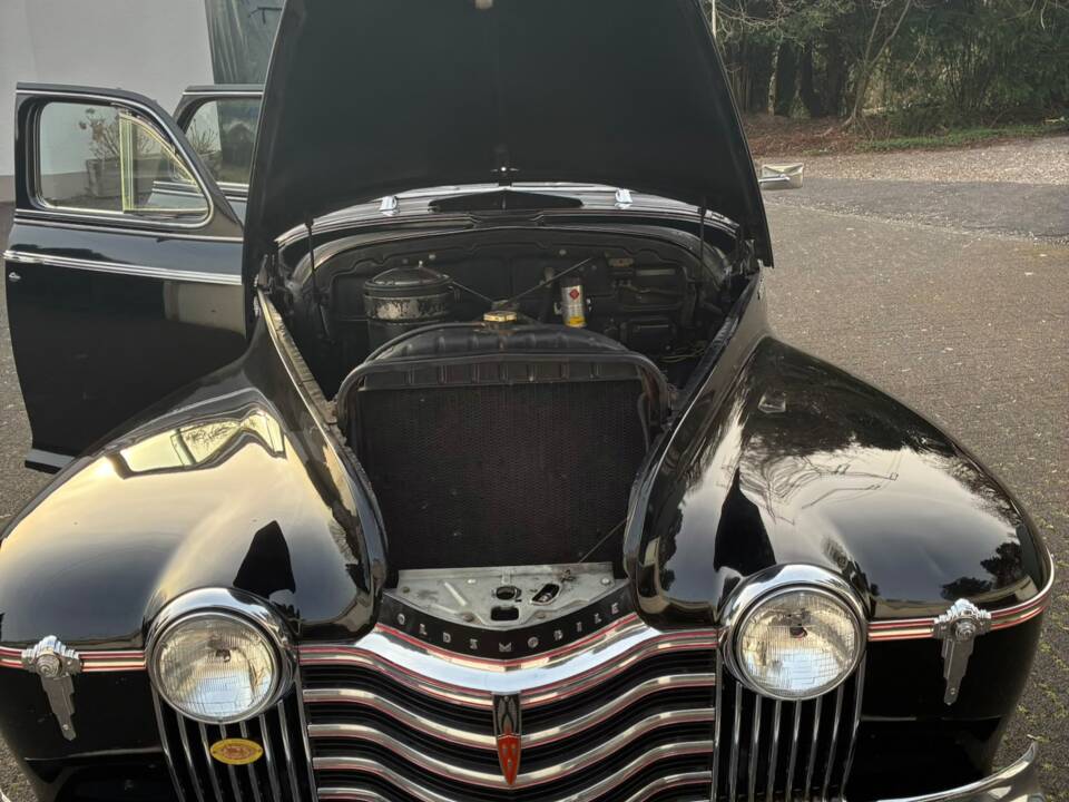 Immagine 7/18 di Oldsmobile 66 (1941)