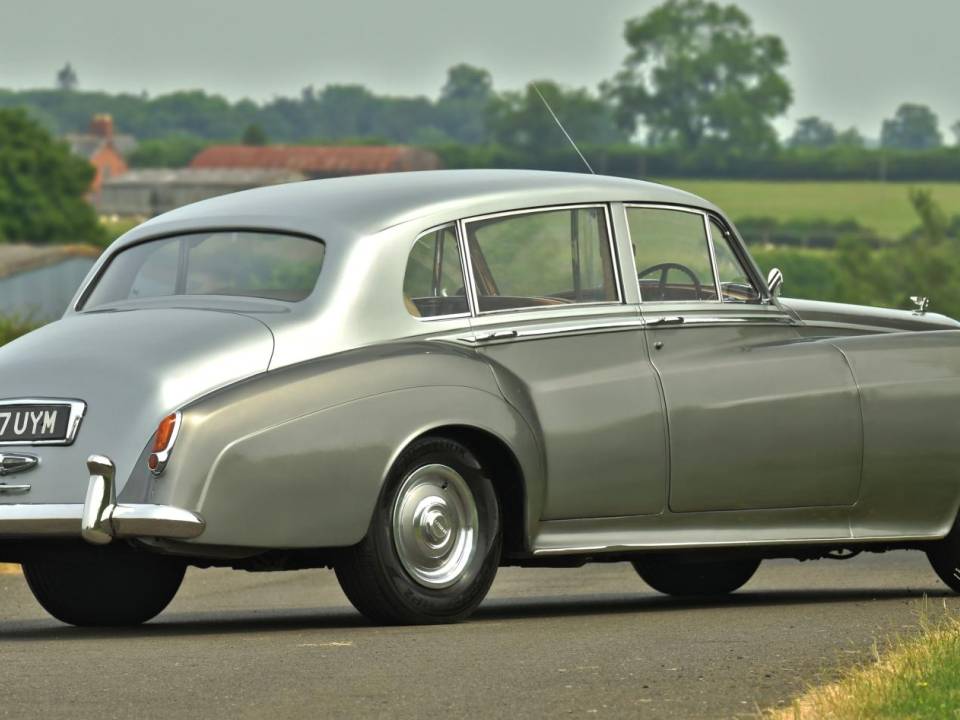 Image 17/50 de Bentley S 1 (1958)