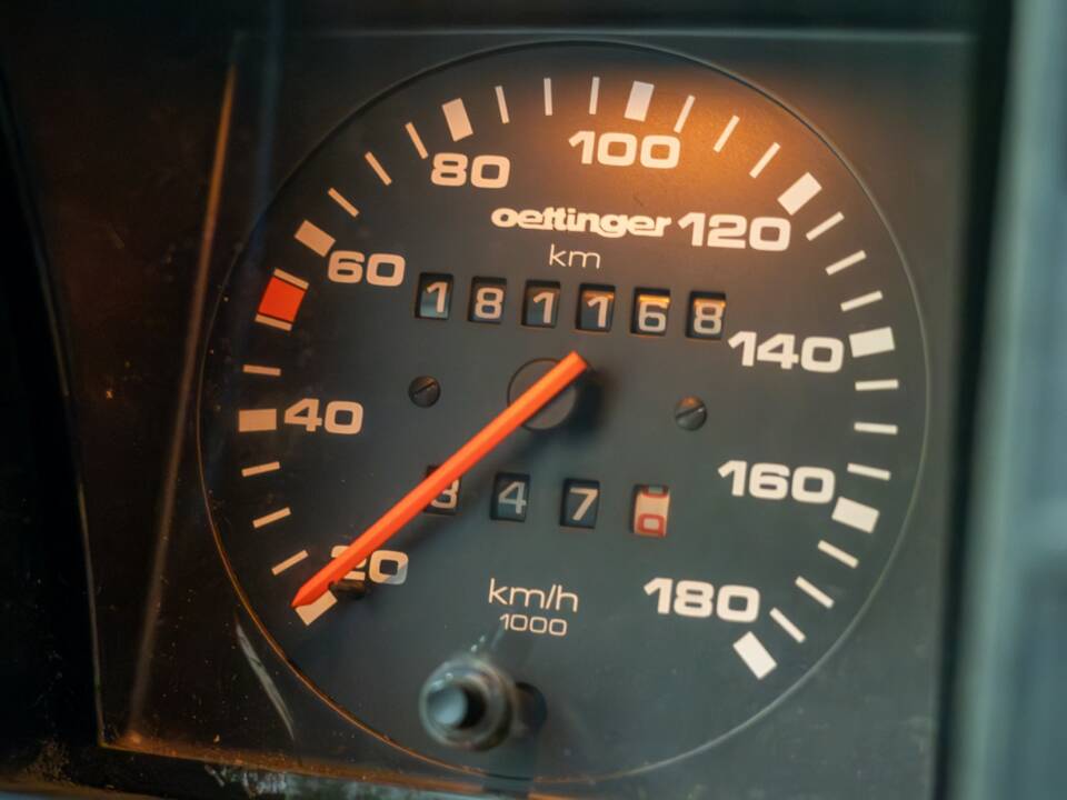 Bild 14/20 von Volkswagen T3 Caravelle wbx6 3.2 Oettinger (1991)