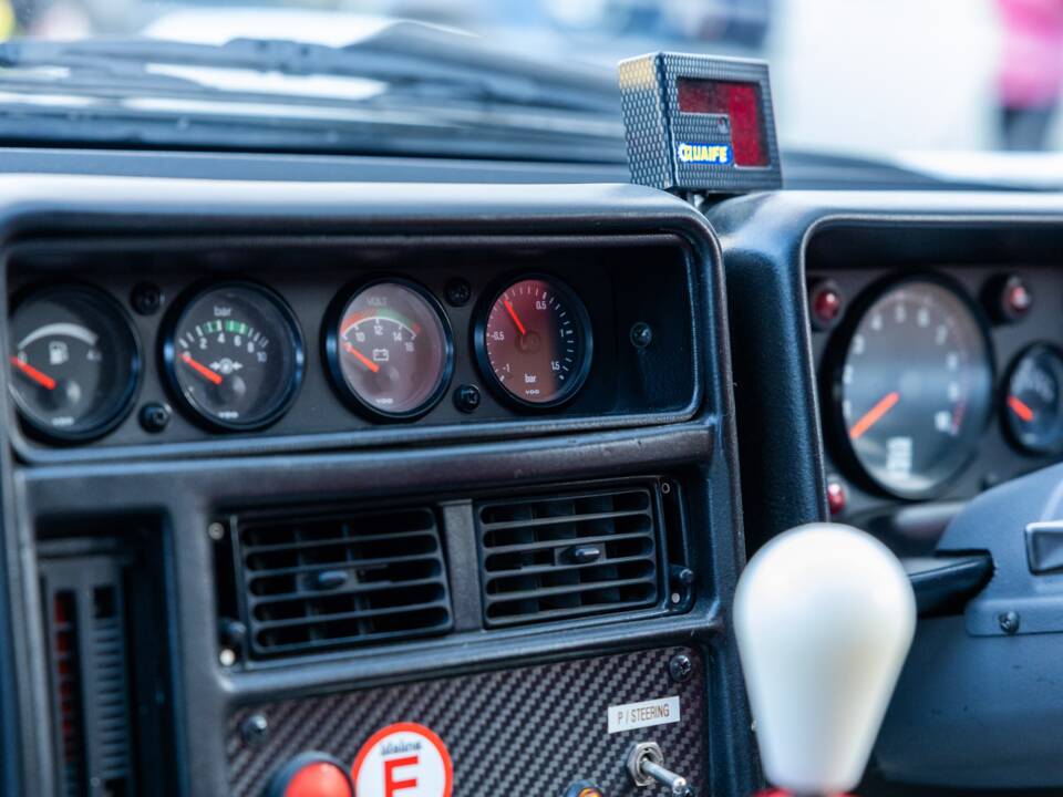 Image 43/50 of Ford RS200 (1986)