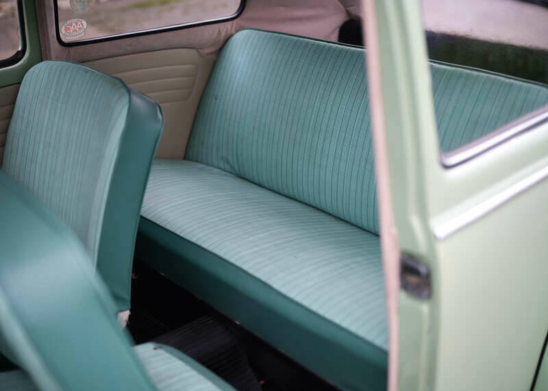 Immagine 28/49 di Volkswagen Maggiolino 1200 Standard &quot;Dickholmer&quot; (1963)