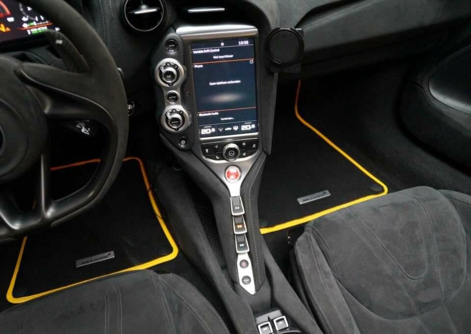 Imagen 13/50 de McLaren 720S Spider (2021)