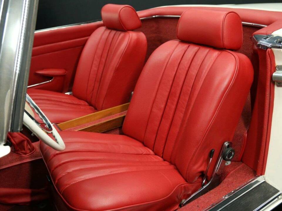 Immagine 12/30 di Mercedes-Benz 230 SL (1964)