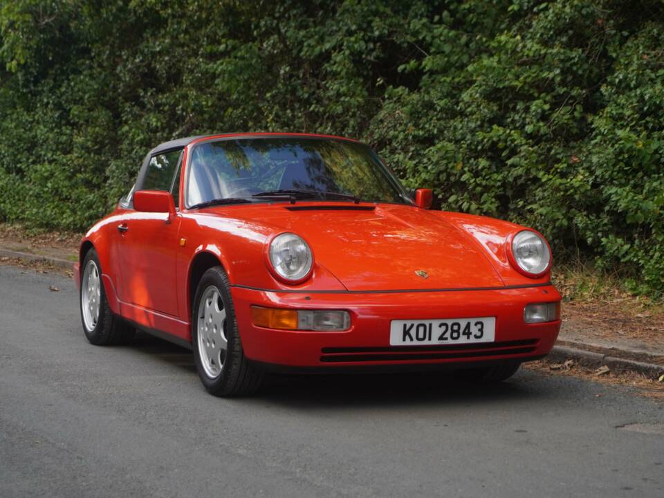 Image 11/23 de Porsche 911 Carrera 4 (1992)