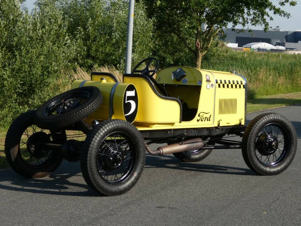 Image 19/30 of Ford Model A Speedster (1930)