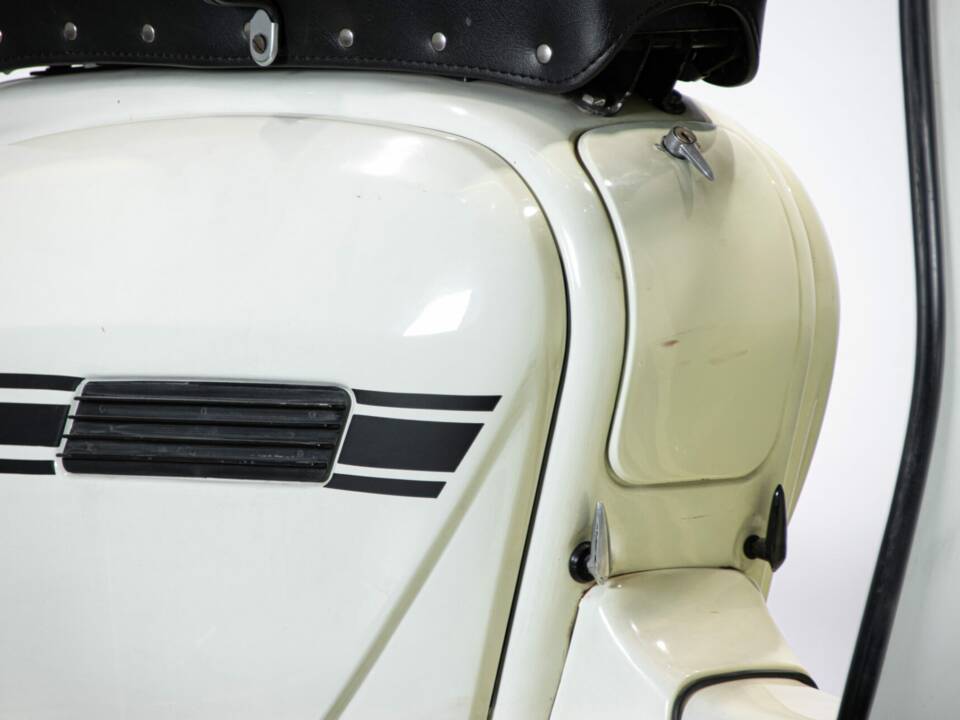 Bild 27/45 von Innocenti Lambretta 150 DL (1970)