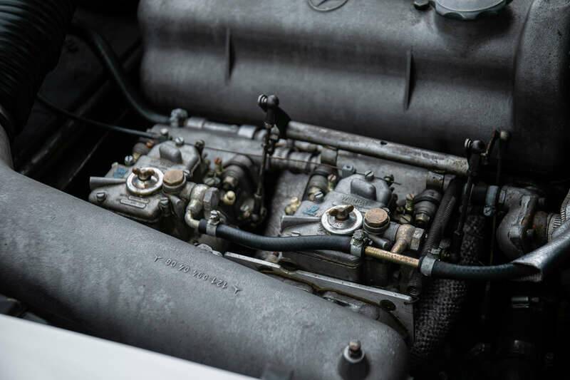 Image 29/49 of Mercedes-Benz 190 SL (1960)