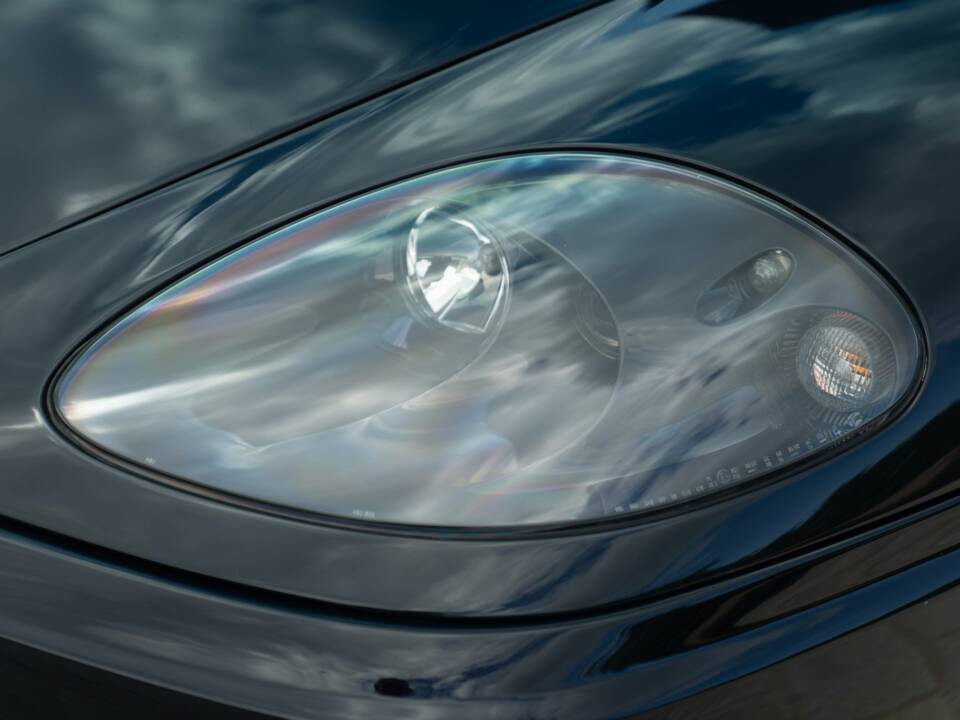 Image 14/50 of Ferrari 360 Modena (1999)