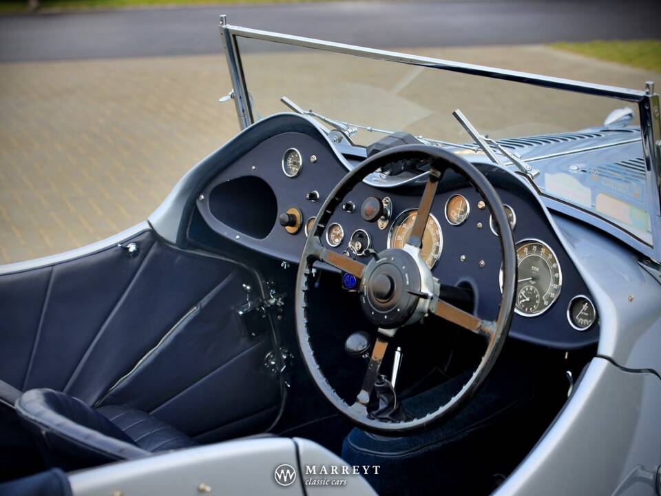 Afbeelding 32/49 van AC Six 16/70 (1936)