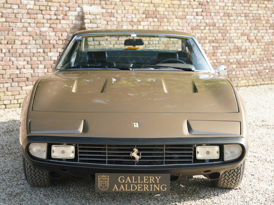 Immagine 5/50 di Ferrari 365 GTC&#x2F;4 (1972)