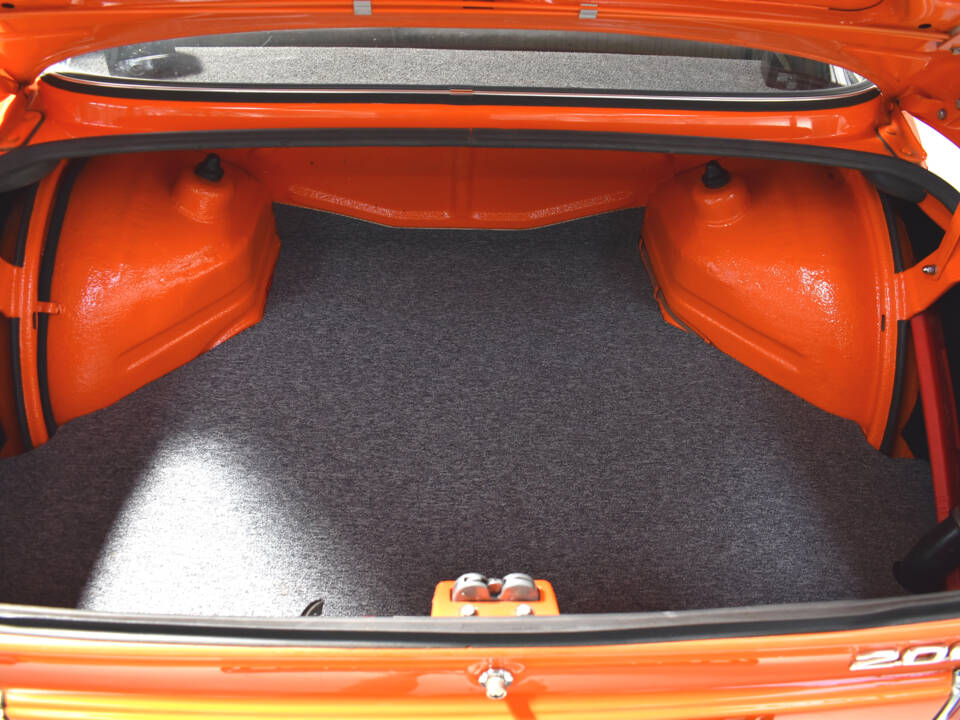 Image 35/52 of BMW 2002 tii (1975)