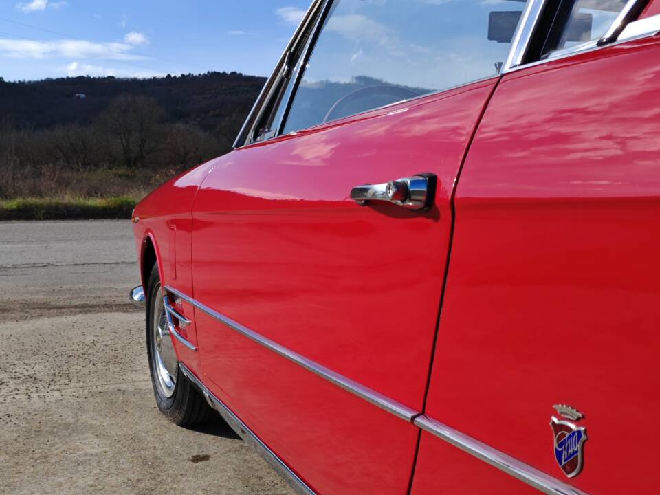 Afbeelding 17/50 van FIAT 2300 S Coupé (1967)