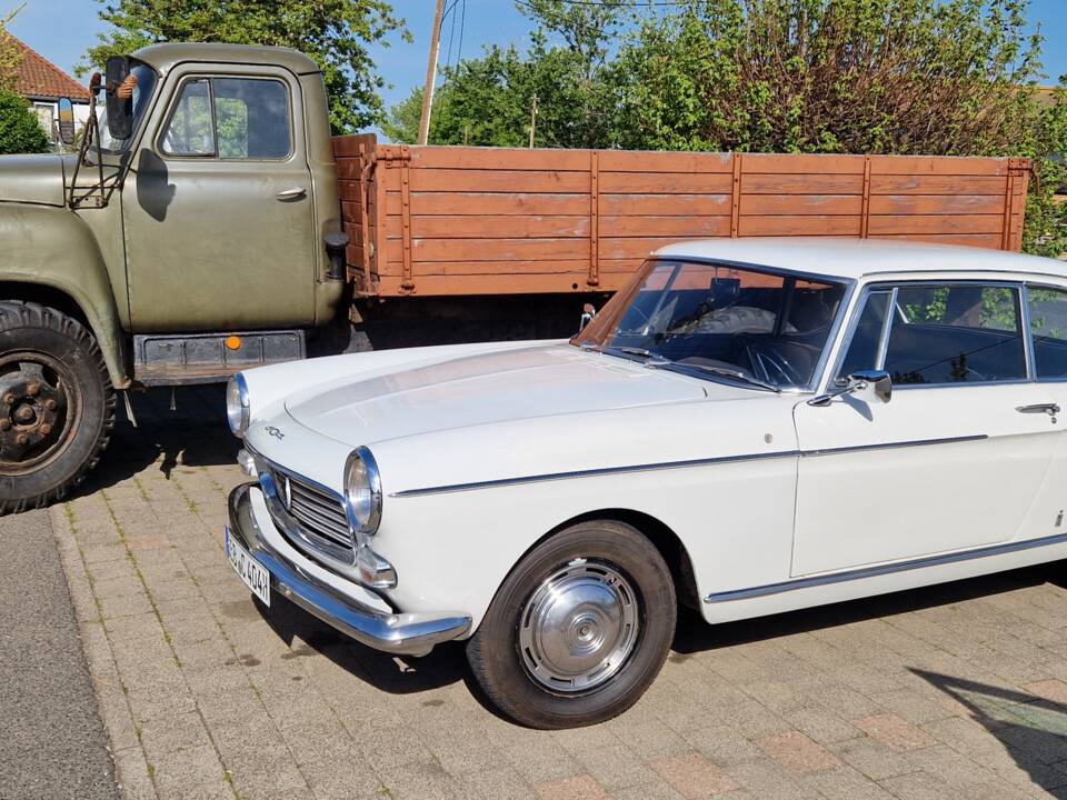 Image 1/14 of Peugeot 404 Coupé (1964)