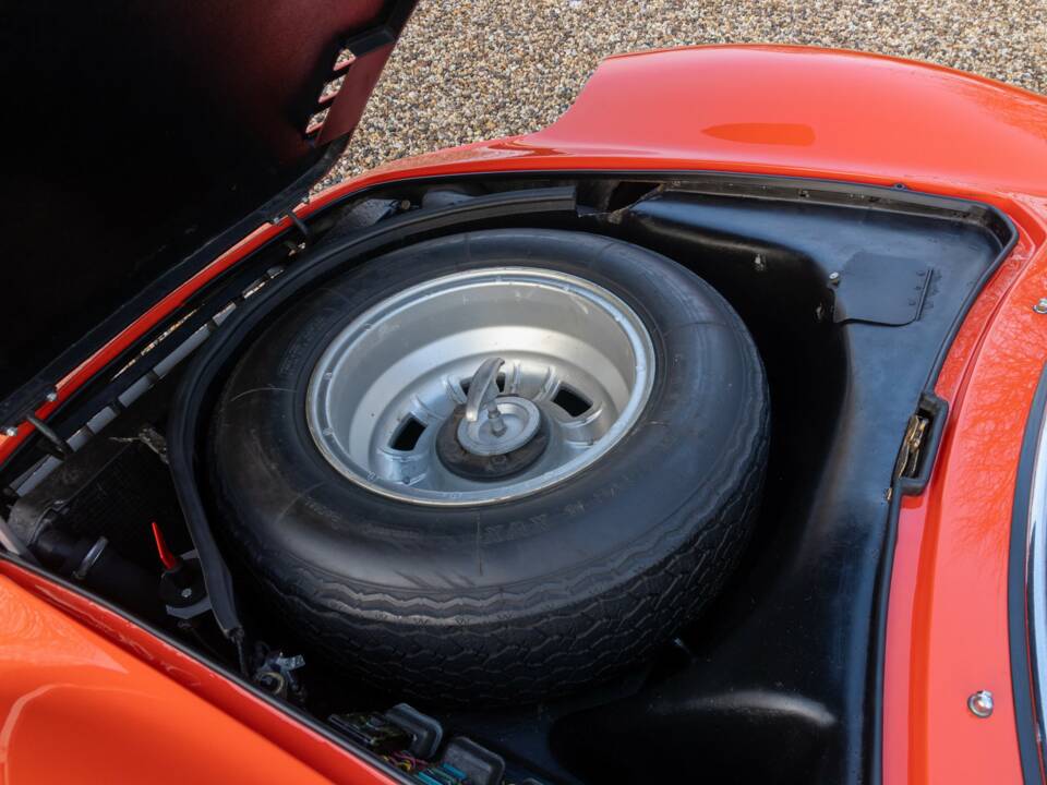Bild 38/50 von Ferrari Dino 246 GT (1970)