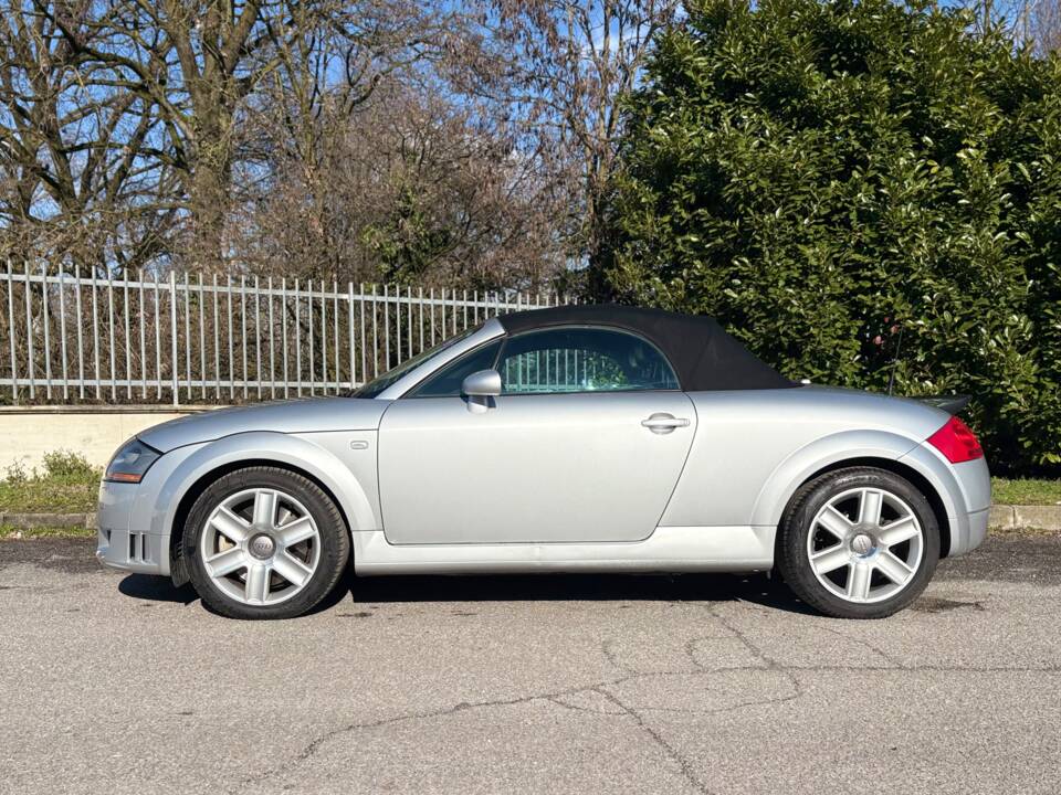 Image 3/25 of Audi TT 3.2 quattro (2004)