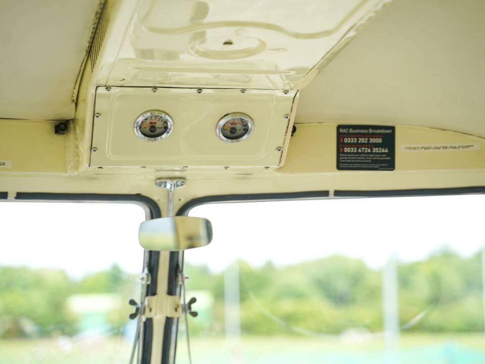 Image 40/50 of Volkswagen T1 Kombi (1964)