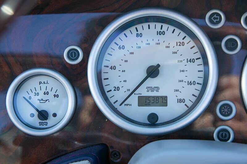 Image 10/41 of TVR Griffith 500 (2001)