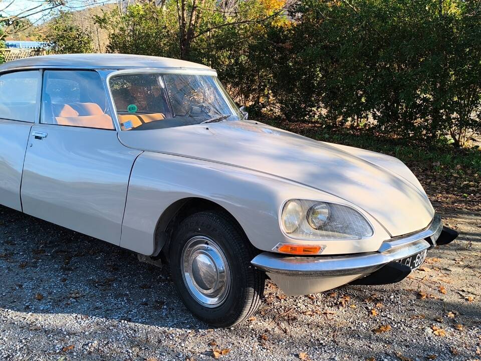 Bild 2/10 von Citroën DS 21 IE (1972)