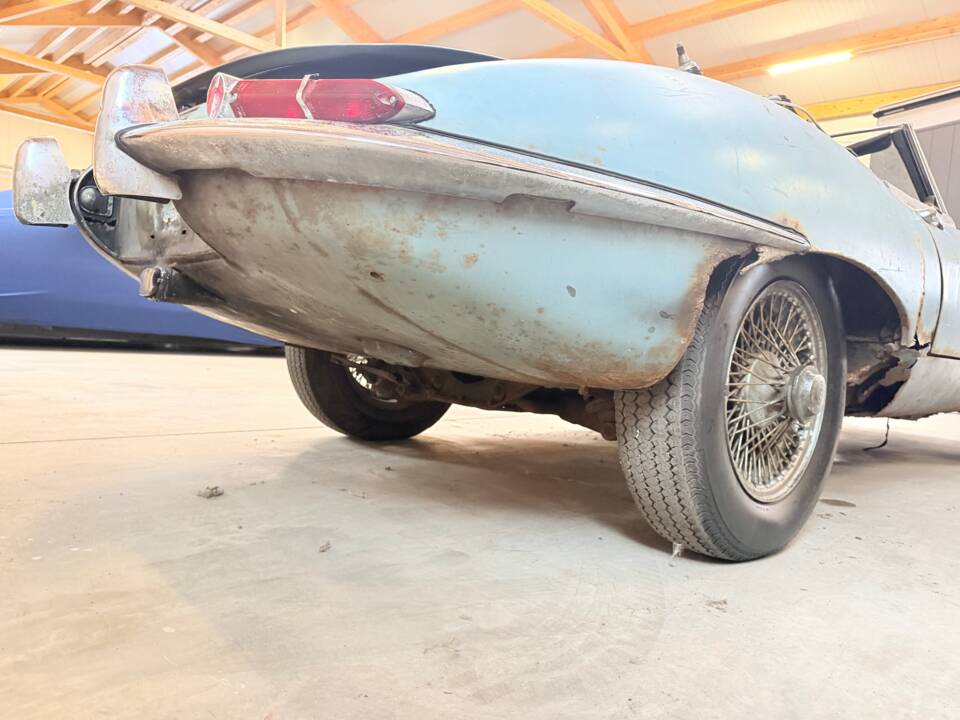 Image 6/53 de Jaguar Type E 4.2 (1967)