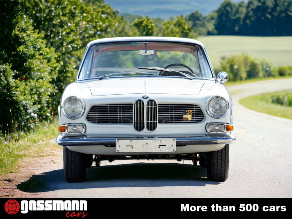 Image 2/15 de BMW 3200 CS (1962)