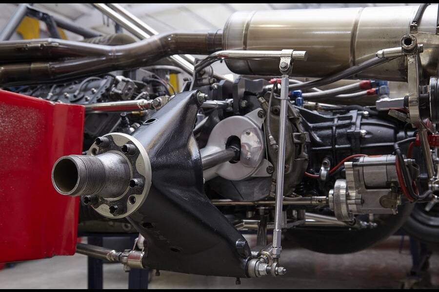 Image 32/39 of Lola T280 (1972)