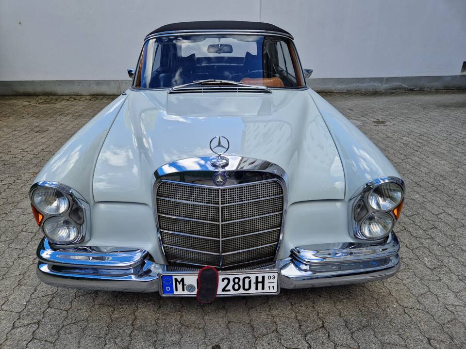 Image 10/15 of Mercedes-Benz 280 SE (1968)