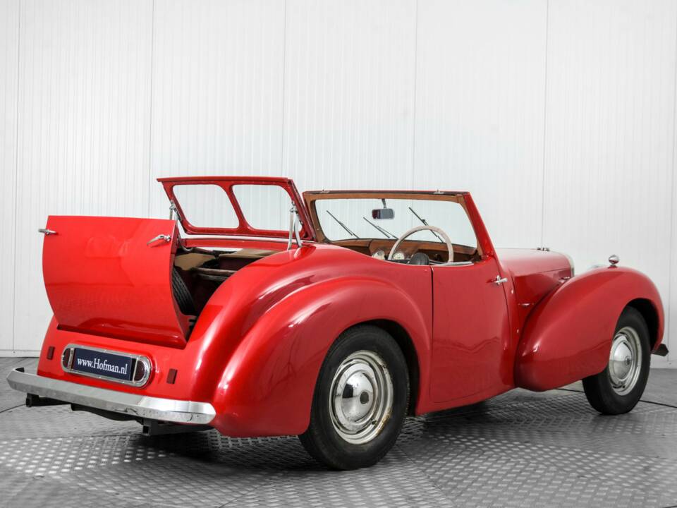 Image 18/50 of Triumph 1800 Roadster (1947)