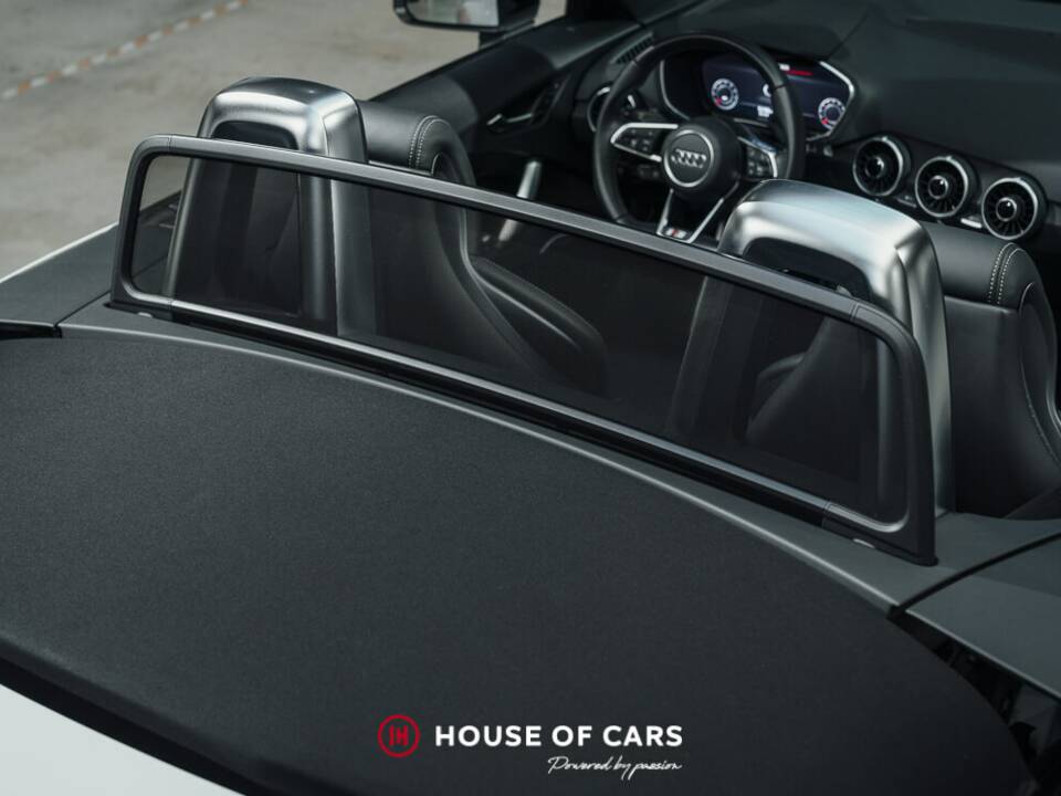 Image 15/25 of Audi TT 45 TFSI Quattro (2019)