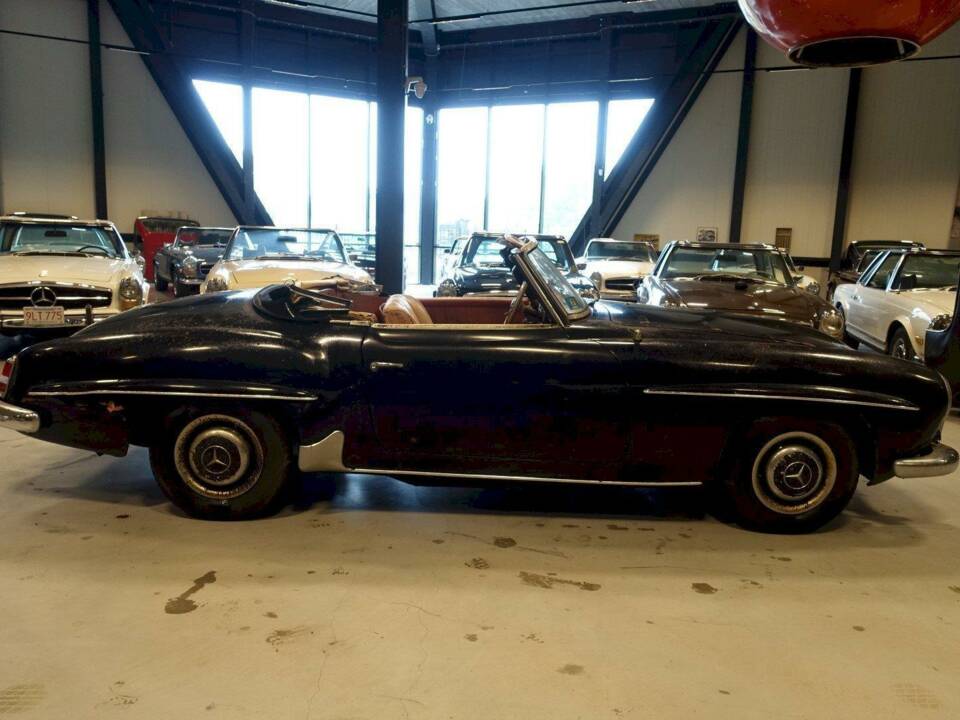 Image 8/36 of Mercedes-Benz 190 SL (1959)
