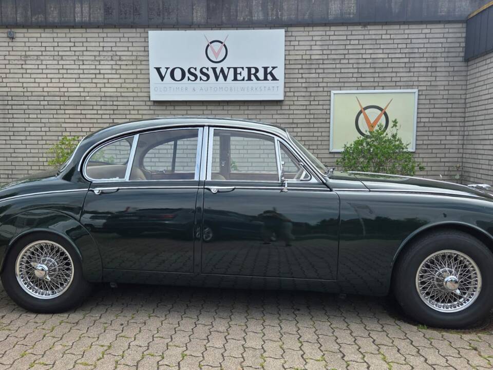 Bild 1/13 von Jaguar Mk II 3.8 (1964)