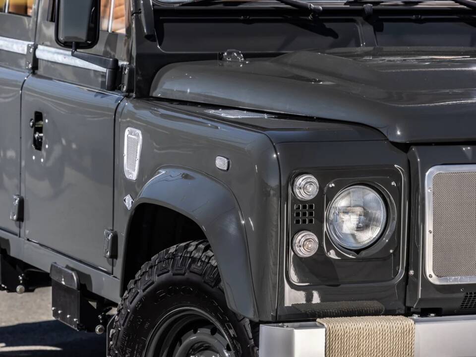 Bild 3/13 von Land Rover Defender 110 (2012)