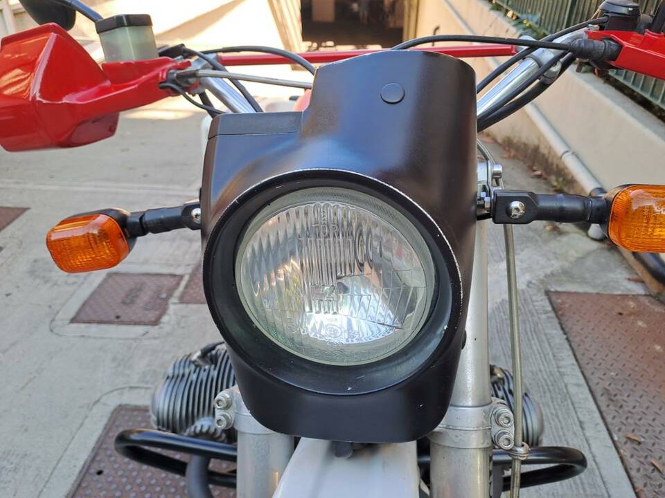 Immagine 34/49 di BMW R 100 RT (1990)