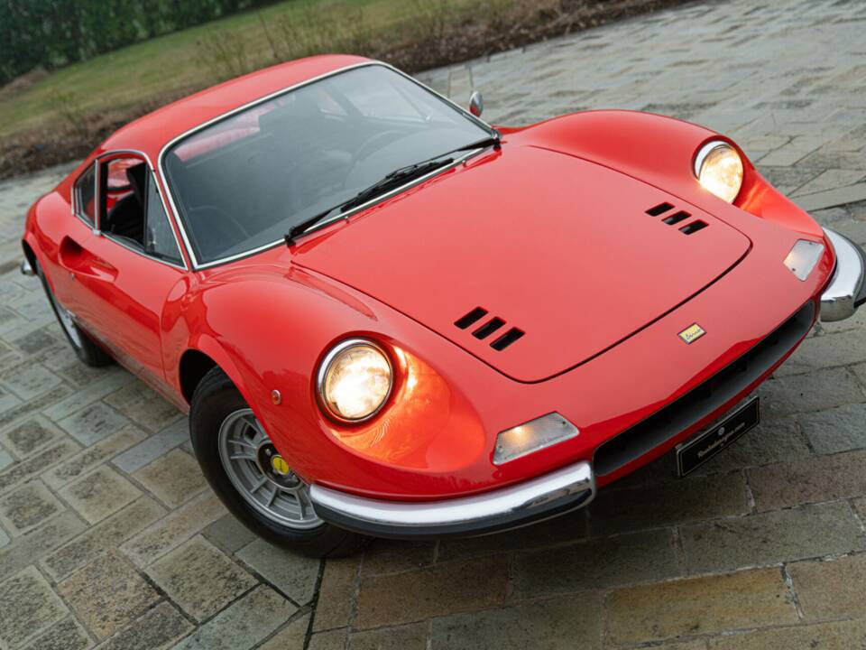 Bild 11/50 von Ferrari Dino 246 GT (1971)