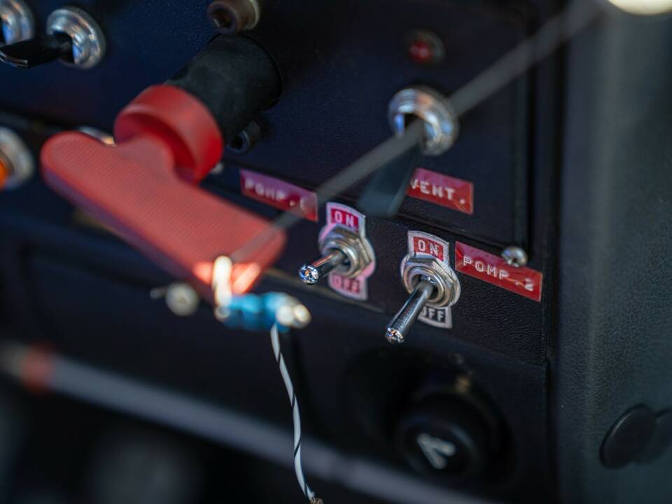 Image 39/50 of Opel Kadett 1,8 GT/E (1984)