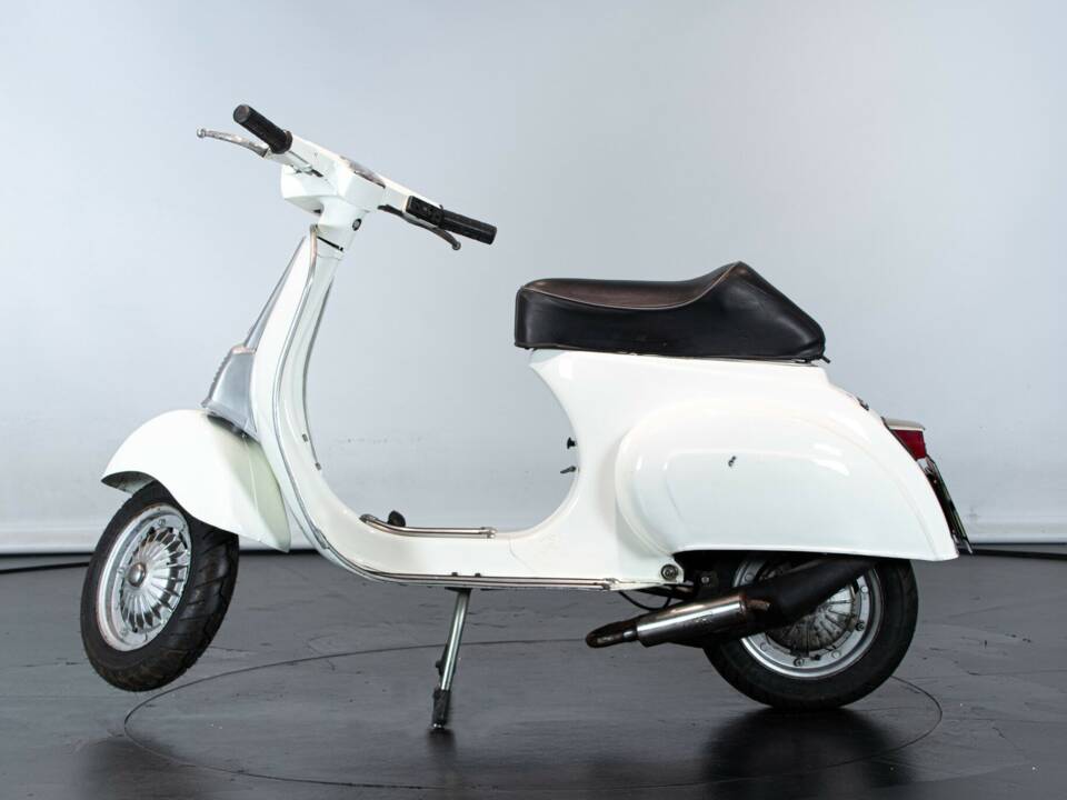 Immagine 1/50 di Piaggio Vespa 50 Special (1972)