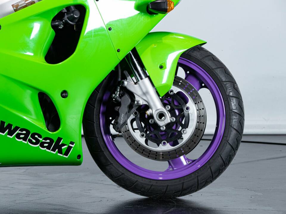 Image 27/50 of Kawasaki DUMMY (1996)