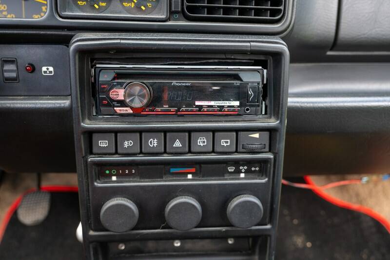 Bild 77/105 von Lancia Delta HF Integrale 16V (1990)