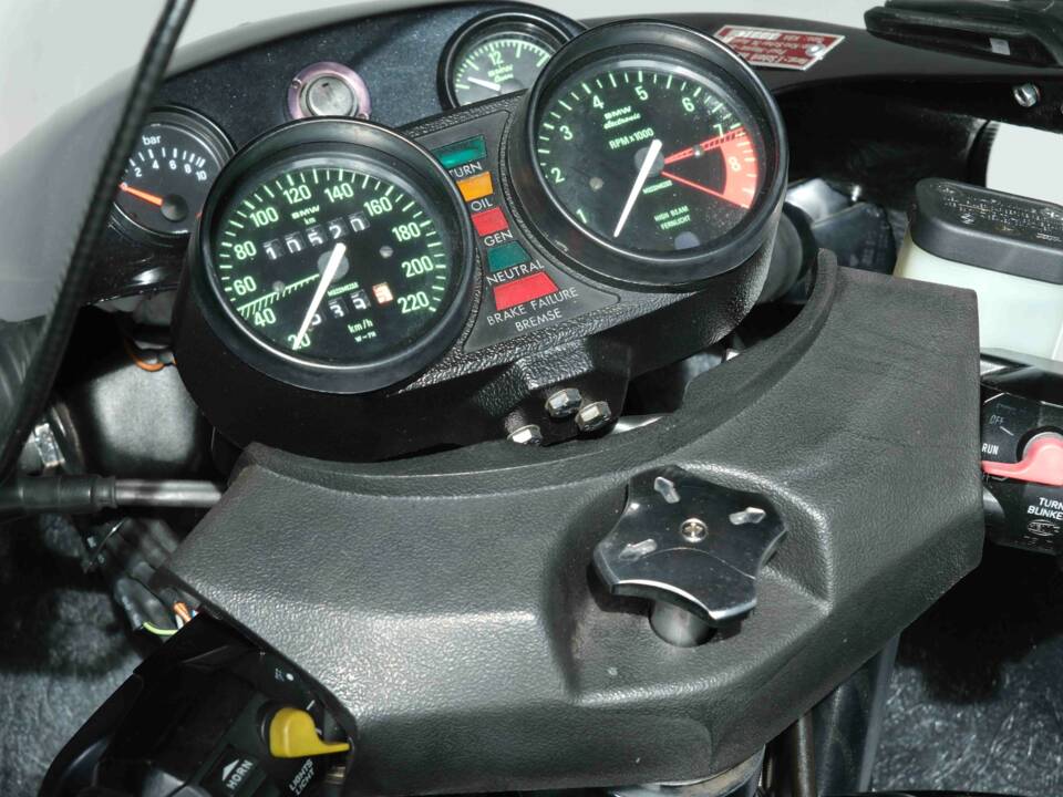 Image 14/45 of BMW R 100/7 (1977)