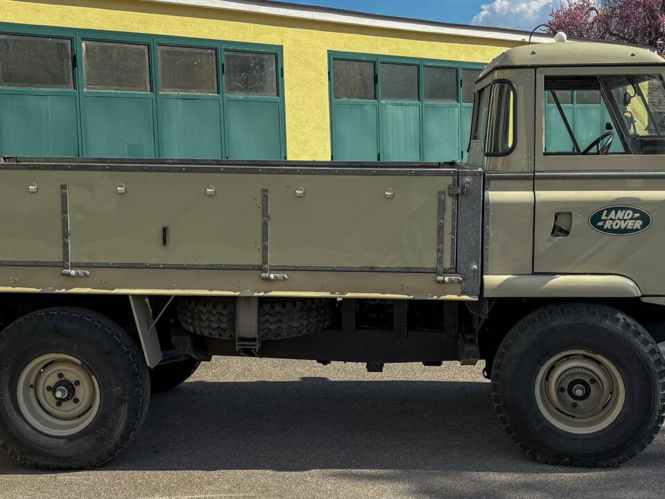 Image 6/10 of Land Rover Forward Control (1968)