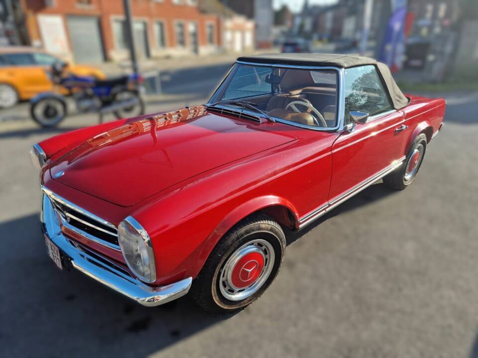 Image 3/8 of Mercedes-Benz 280 SL (1970)