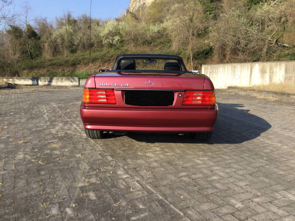 Image 3/32 de Mercedes-Benz 300 SL-24 (1992)