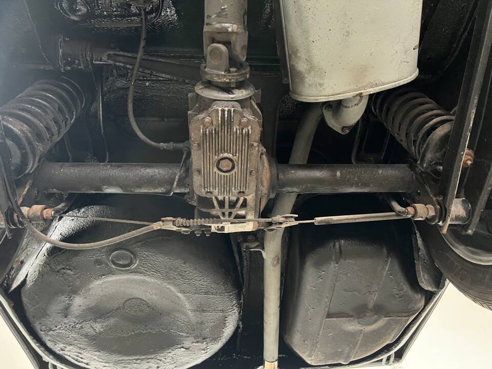 Image 40/55 of Alfa Romeo 2.0 Spider (1984)