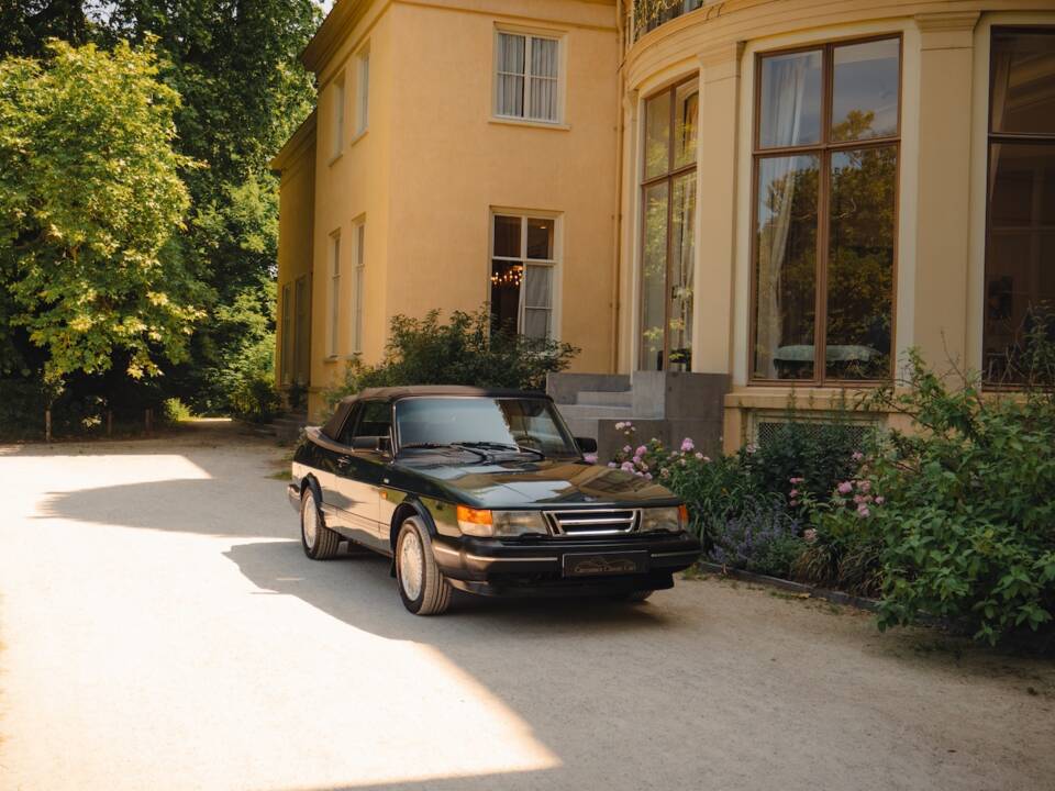 Bild 3/45 von Saab 900 S (1992)
