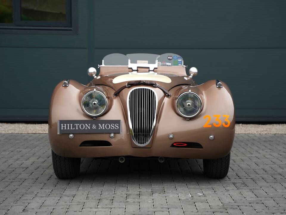 Image 7/50 of Jaguar XK 120 OTS (1950)