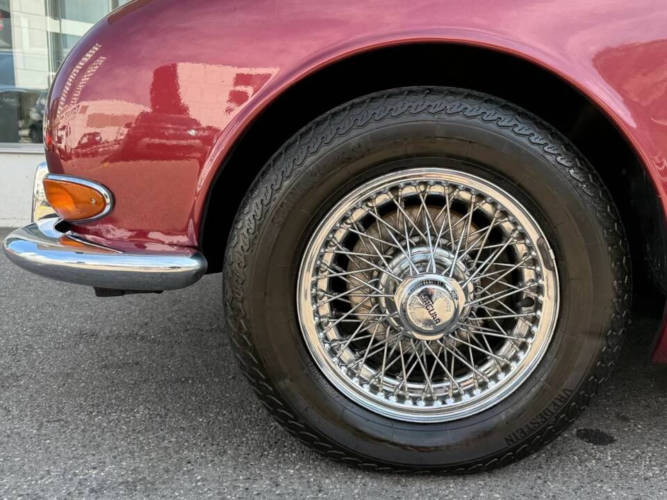 Image 11/25 de Jaguar S-Type 3.8 (1965)