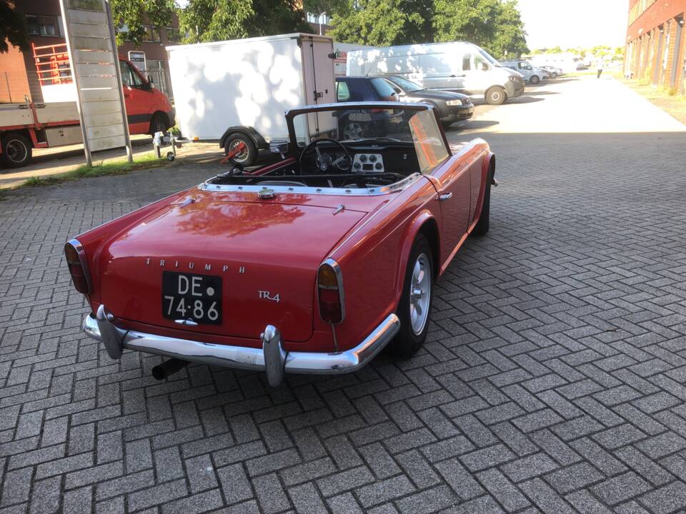 Afbeelding 23/27 van Triumph TR 4 (1962)