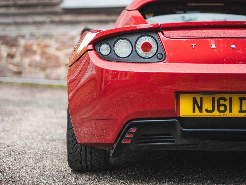 Image 50/50 de Tesla Roadster (2011)