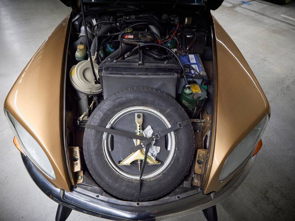 Image 69/99 of Citroën DS 23 Injection (1973)