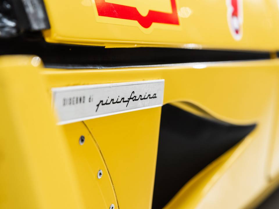 Bild 37/49 von Ferrari 512 BB (1976)