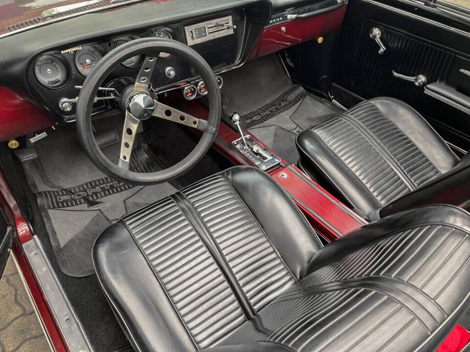 Image 2/20 of Pontiac Tempest Le Mans (1966)